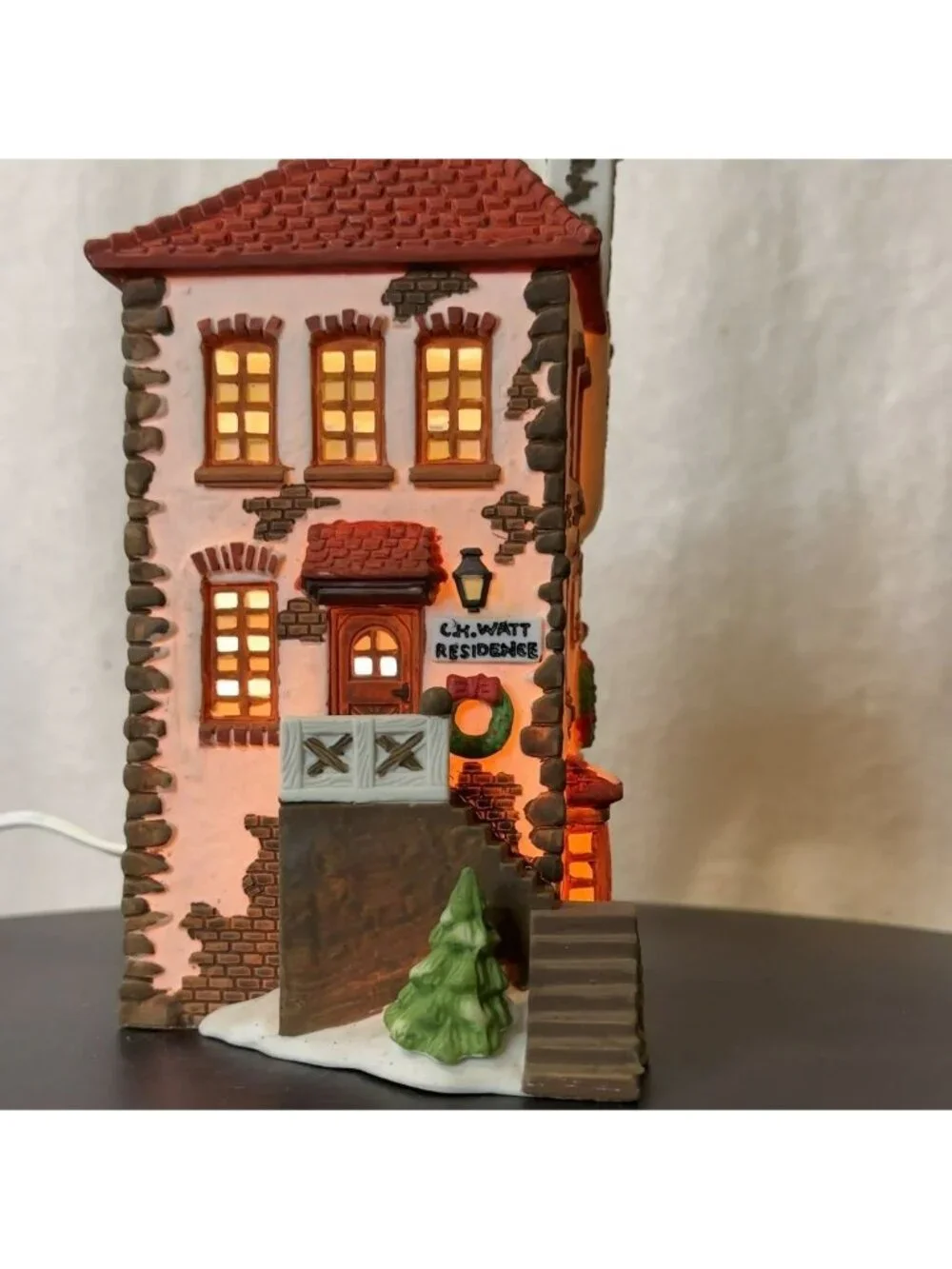 Dept 56 C H Watt Physician Dickens Christmas Village Lighted  Building (no box)